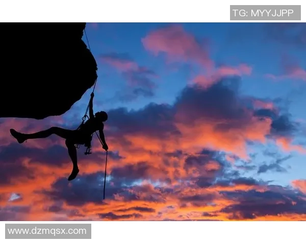 成都攀岩队耐力训练的探索与实践分享攀岩运动的未来发展之路 成都攀岩队耐力训练的探索与实践分享攀岩运动的未来发展之路
